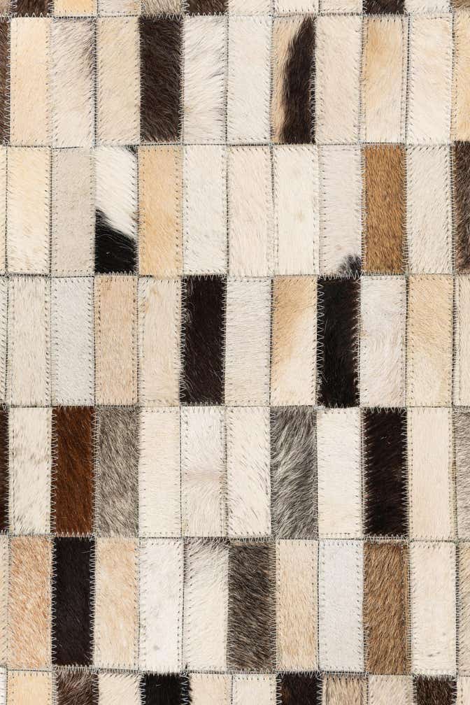5' x 8' Cowhide Leather Rug