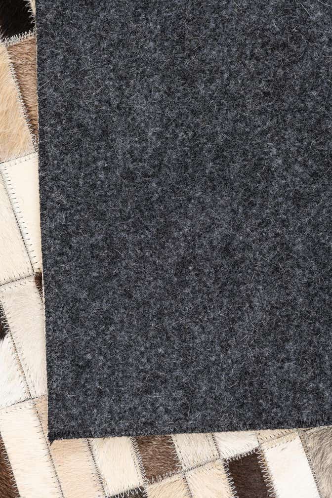 5' x 8' Cowhide Leather Rug