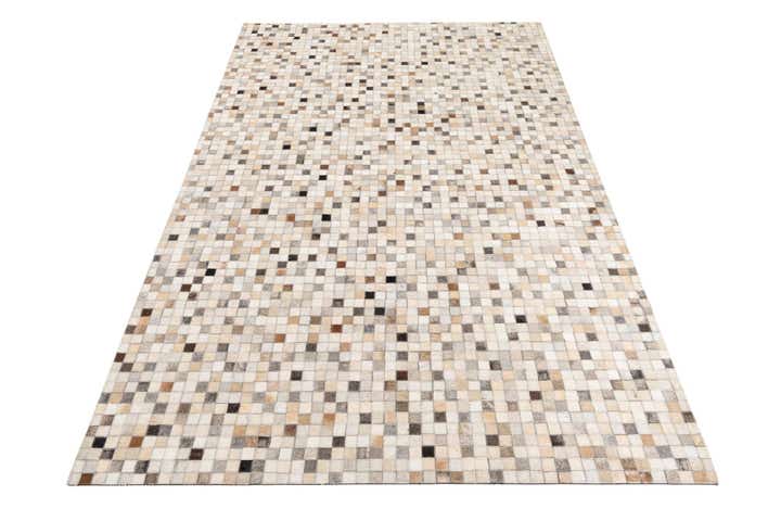 5' 1 x 8' Cowhide Leather Rug