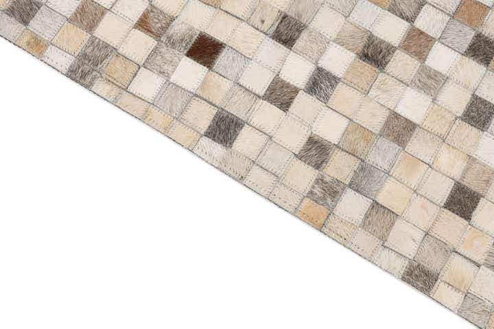 5' 1 x 8' Cowhide Leather Rug