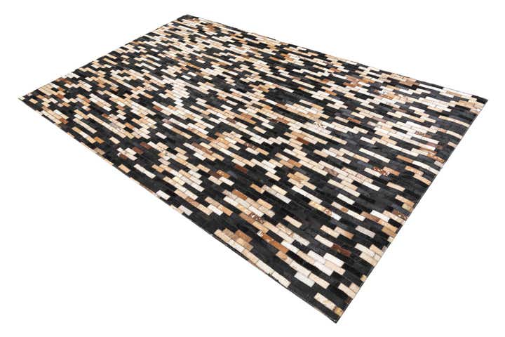 5' x 7' 9 Cowhide Leather Rug