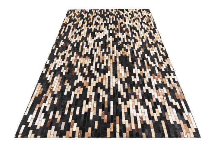 5' x 7' 9 Cowhide Leather Rug
