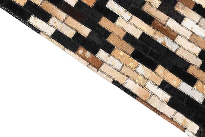 5' x 7' 9 Cowhide Leather Rug