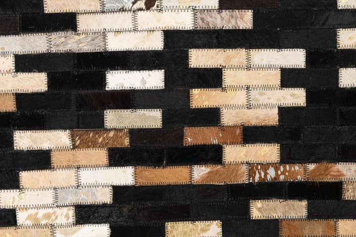 5' x 7' 9 Cowhide Leather Rug