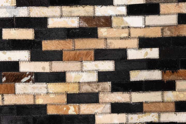 5' x 7' 9 Cowhide Leather Rug