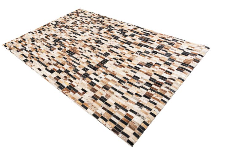 Detail image of 5' x 7' 10 Cowhide Leather Rug