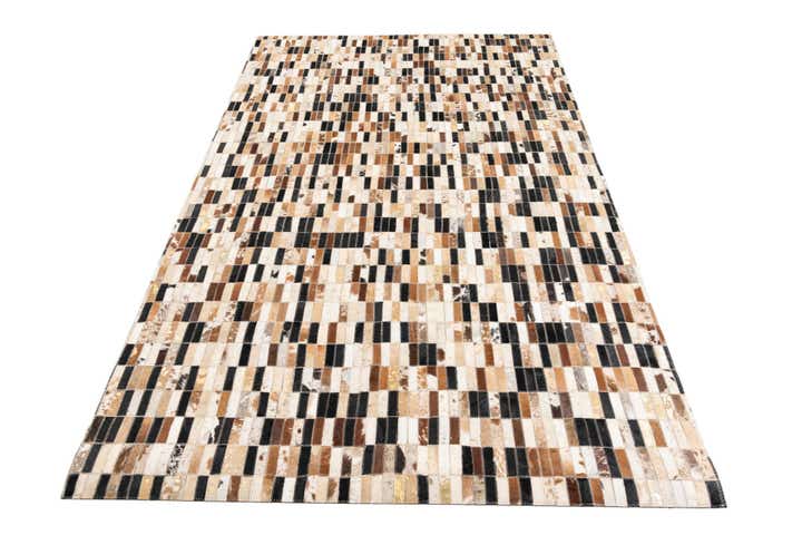 5' x 7' 10 Cowhide Leather Rug