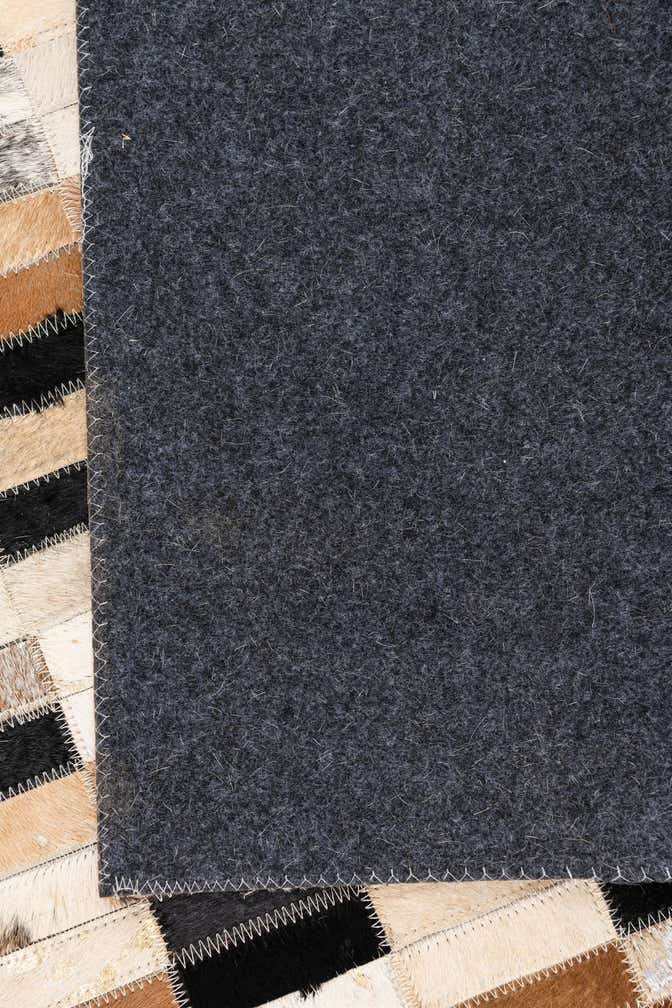 5' x 7' 10 Cowhide Leather Rug