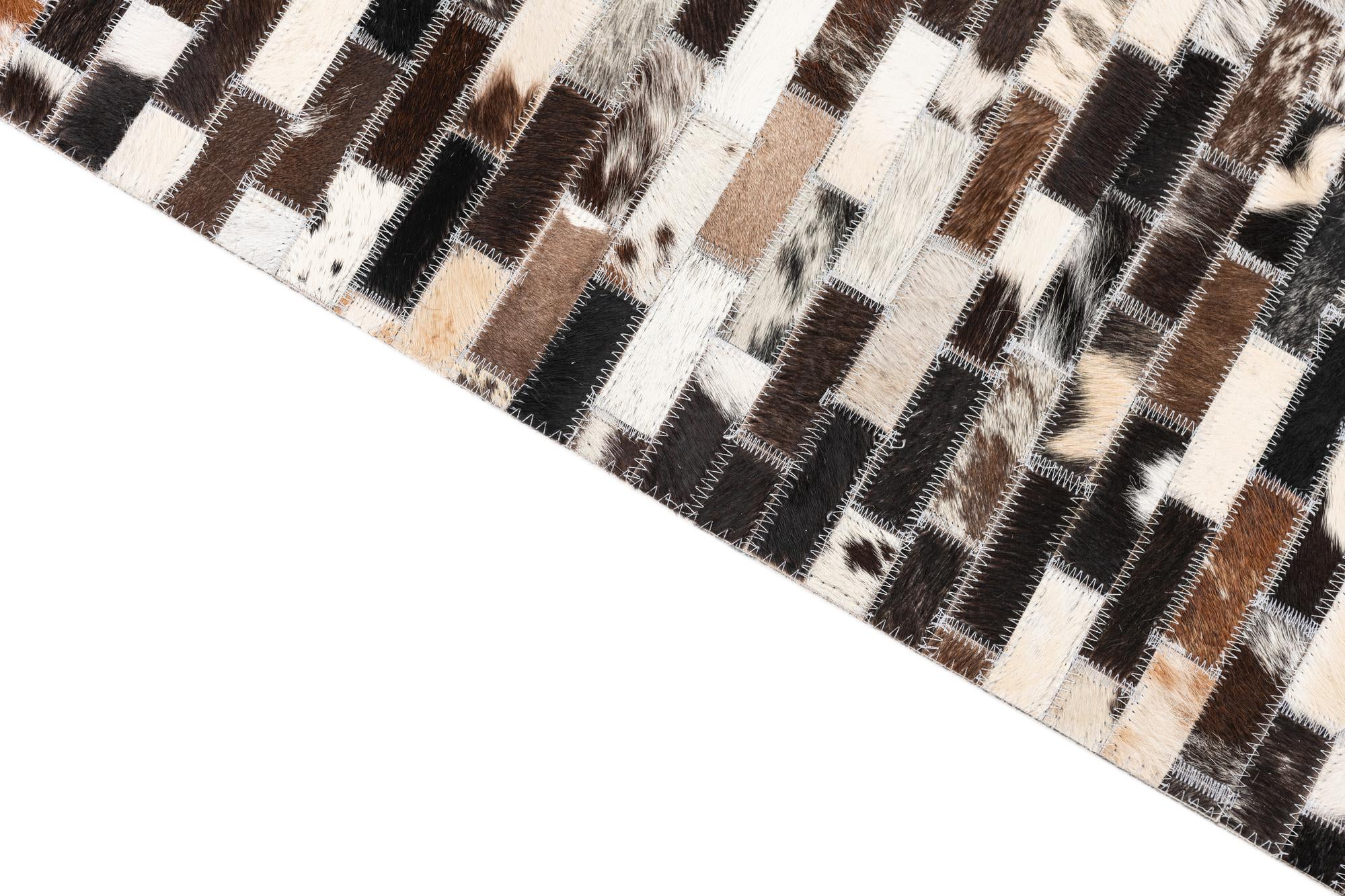 5' x 7' 10 Cowhide Leather Rug