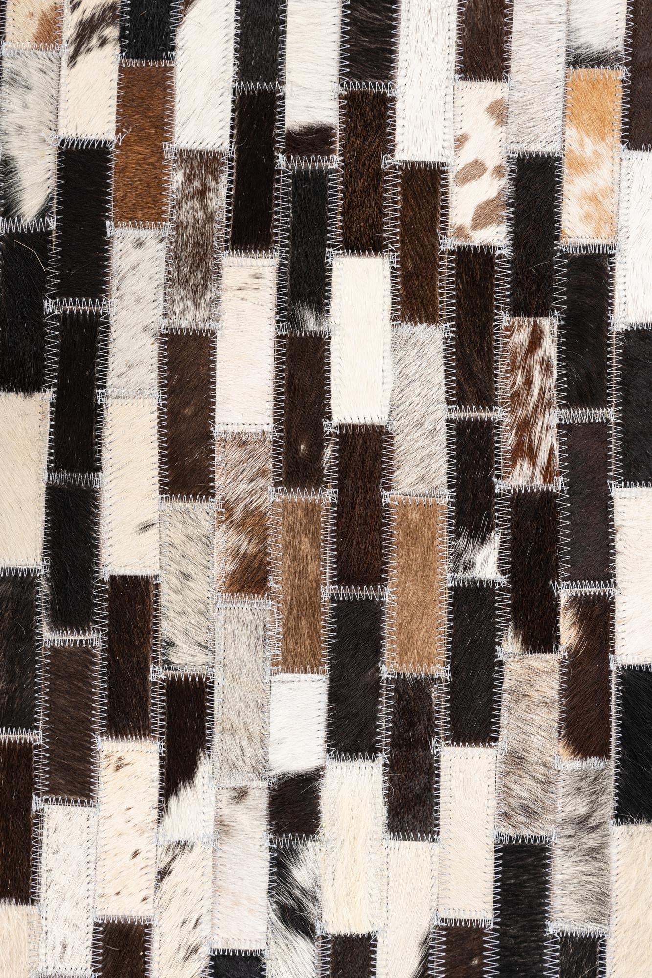5' x 7' 10 Cowhide Leather Rug