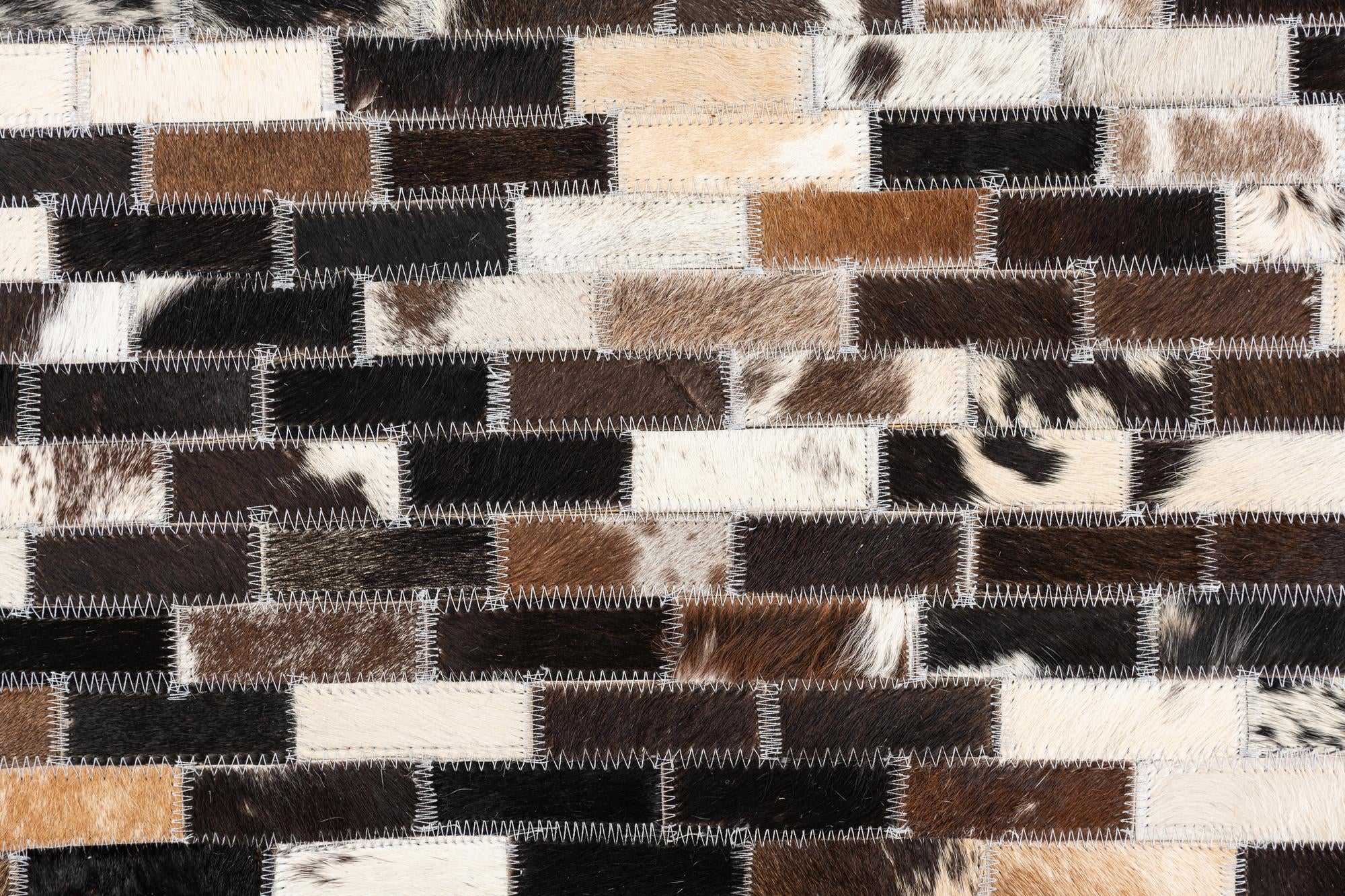 5' x 7' 10 Cowhide Leather Rug
