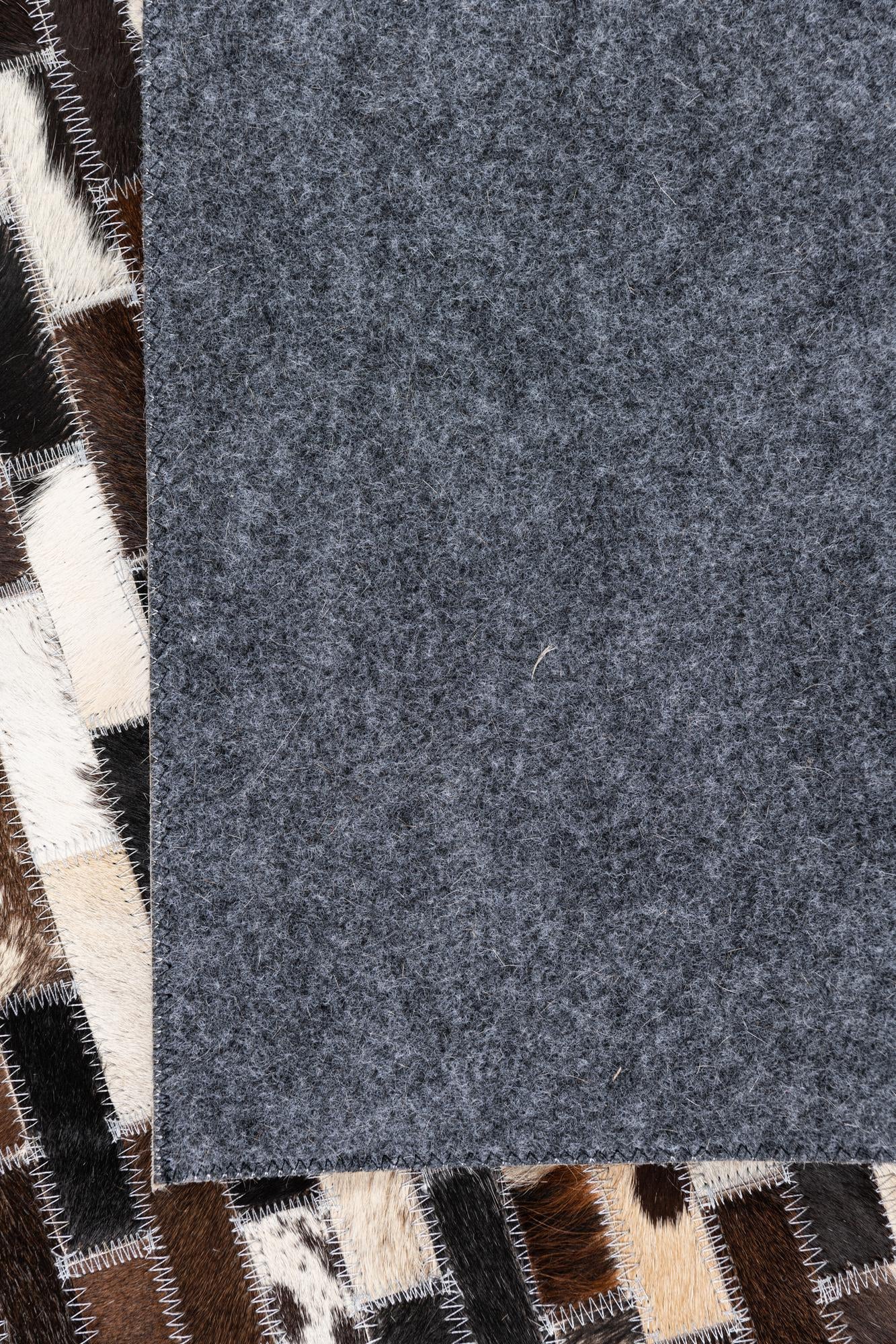 5' x 7' 10 Cowhide Leather Rug