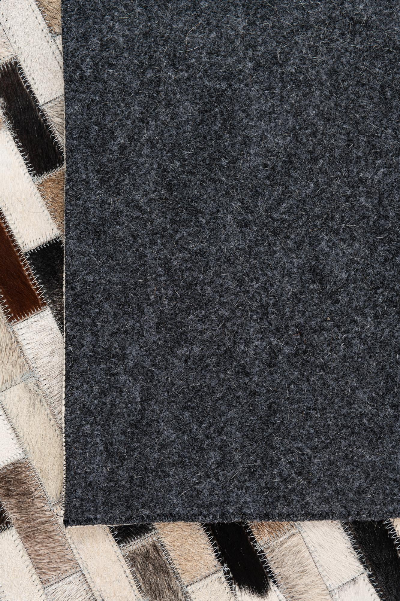 5' x 8' Cowhide Leather Rug