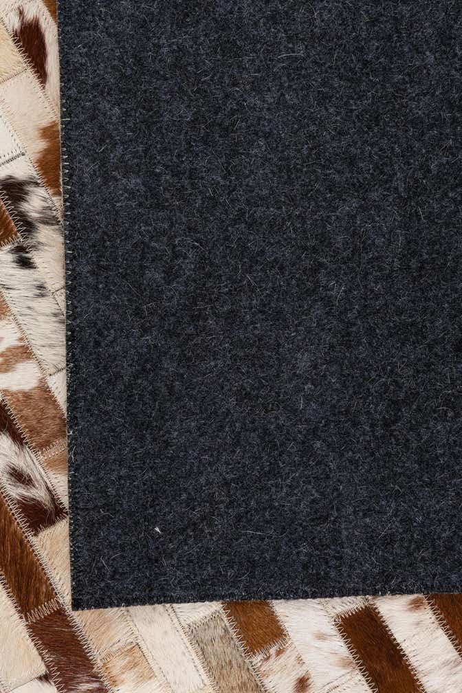 5' x 8' Cowhide Leather Rug