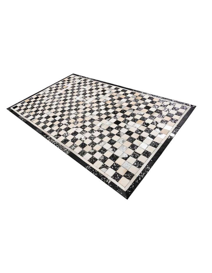 5' x 8' Cowhide Leather Rug