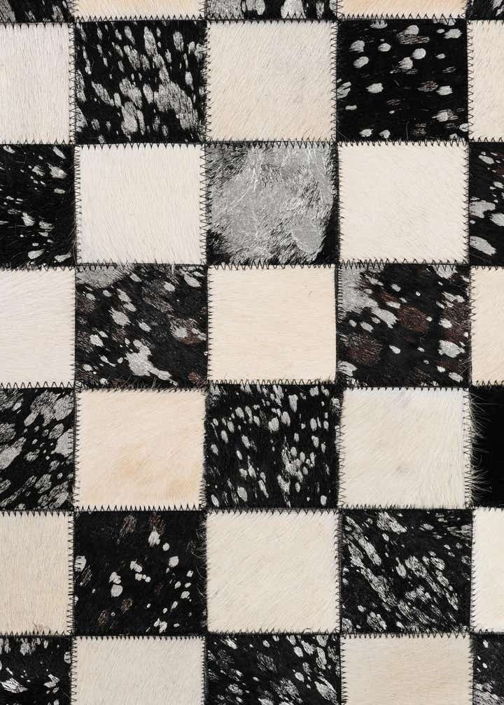 5' x 8' Cowhide Leather Rug