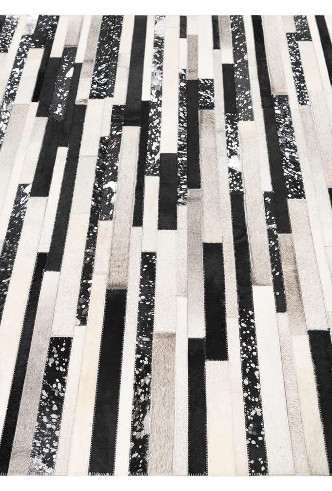5' x 8' 2 Cowhide Leather Rug