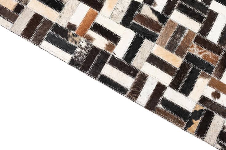 Detail image of 5' x 7' 10 Cowhide Leather Rug