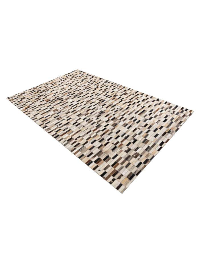 5' x 7' 9 Cowhide Leather Rug