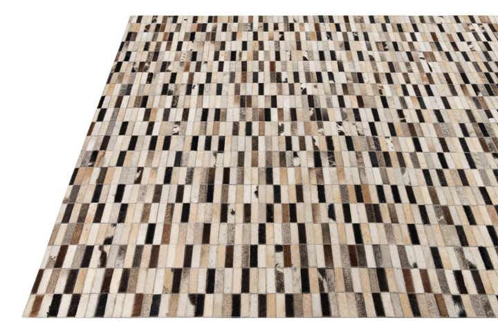 5' x 7' 9 Cowhide Leather Rug