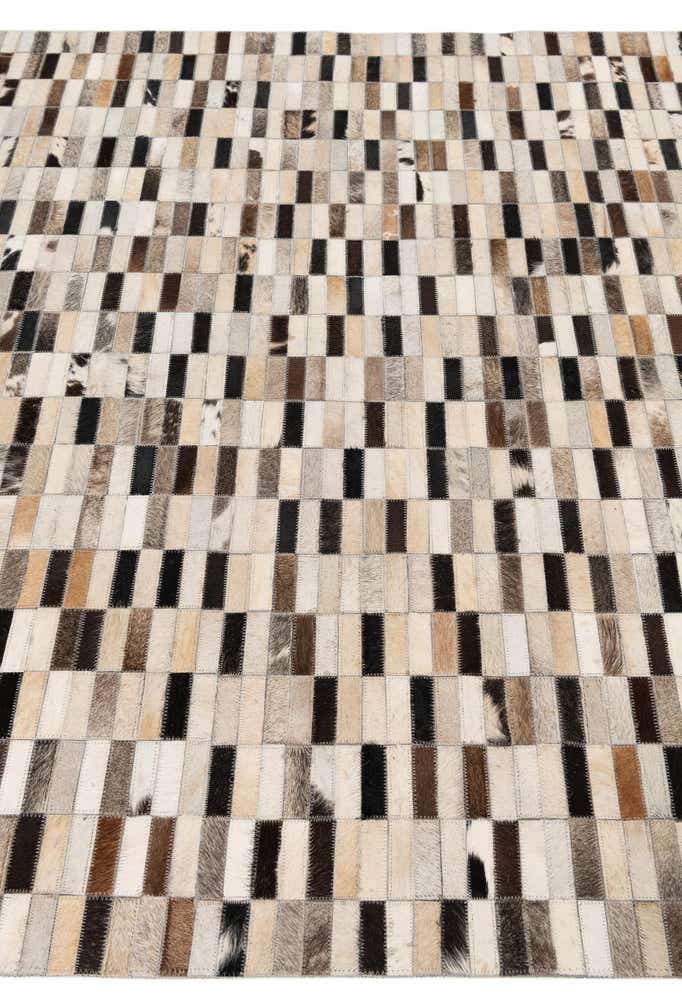 5' x 7' 9 Cowhide Leather Rug