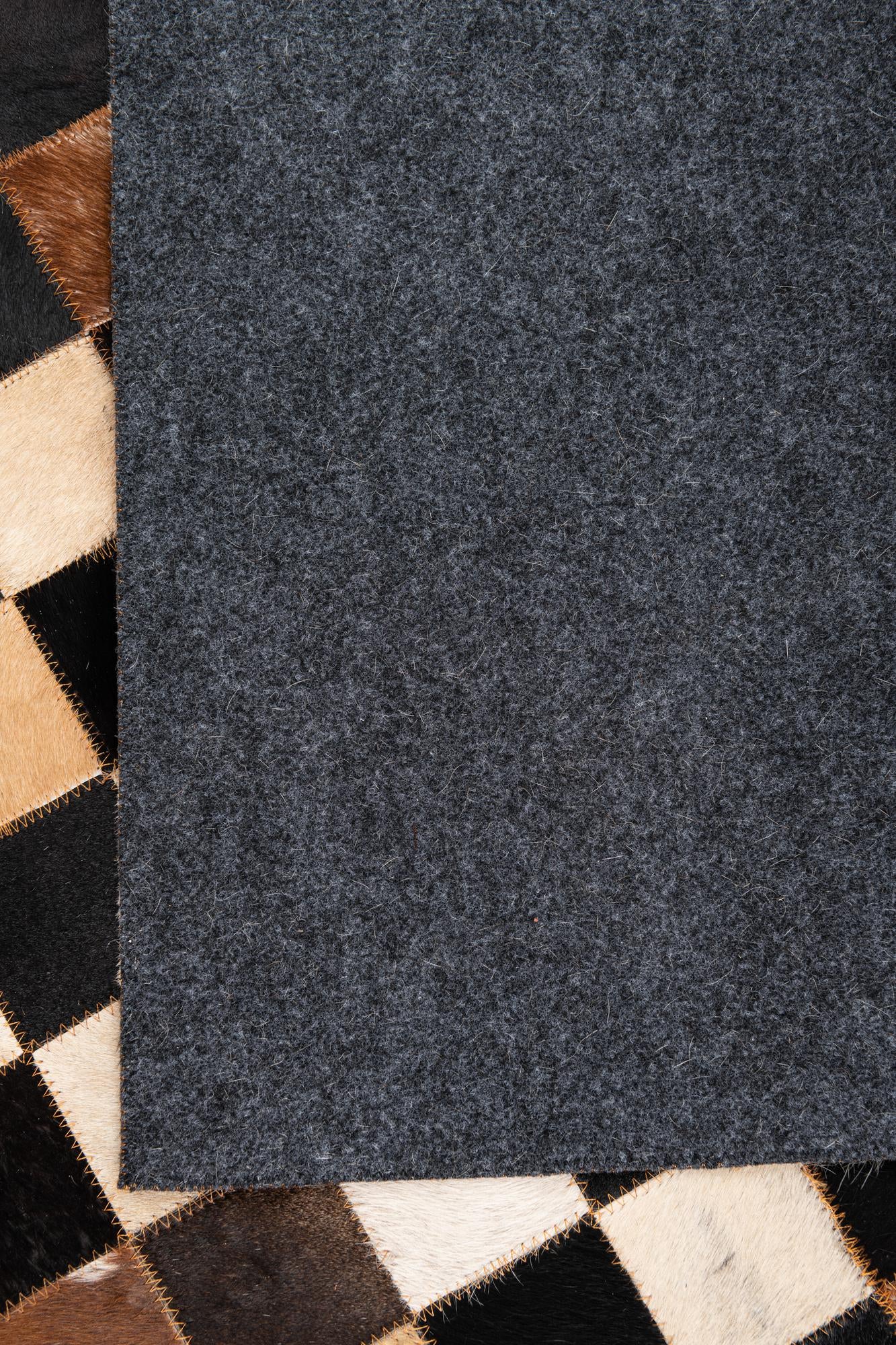 5' x 8' Cowhide Leather Rug