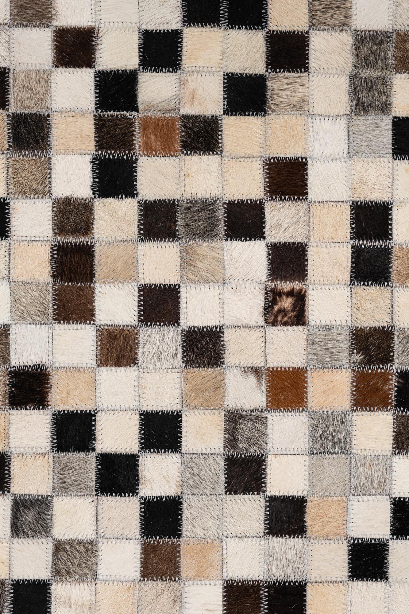 5' x 8' Cowhide Leather Rug