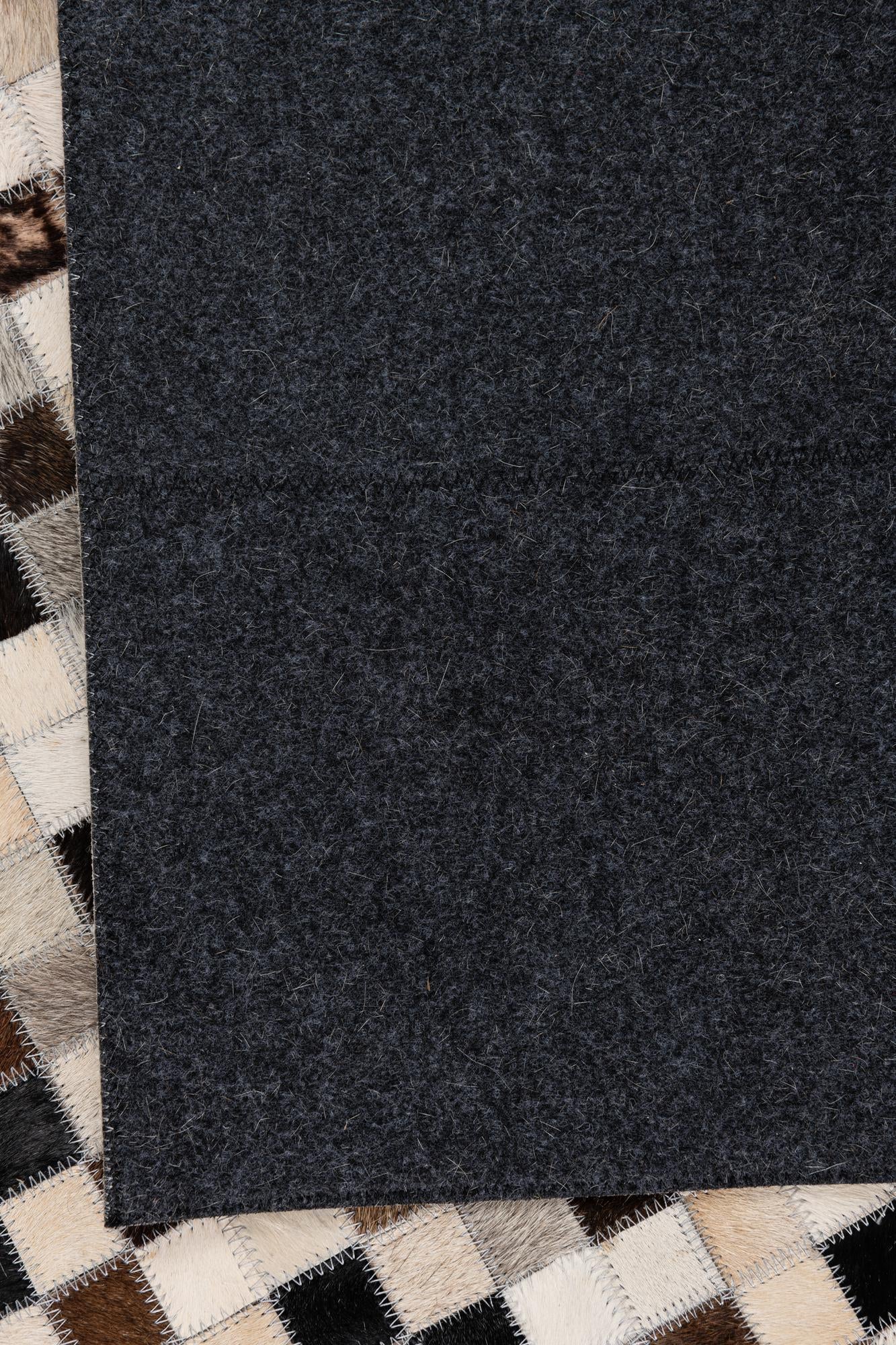 5' x 8' Cowhide Leather Rug