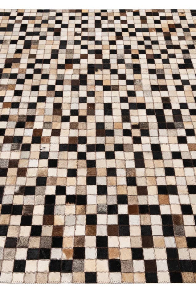 Detail image of 5' x 7' 10 Cowhide Leather Rug