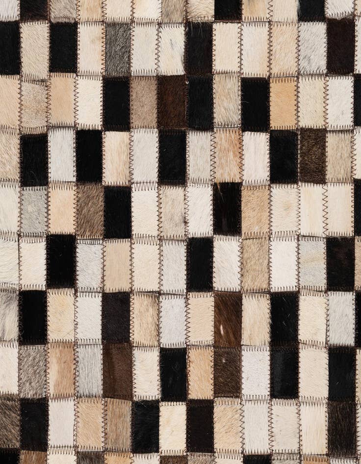 Detail image of 5' x 7' 10 Cowhide Leather Rug