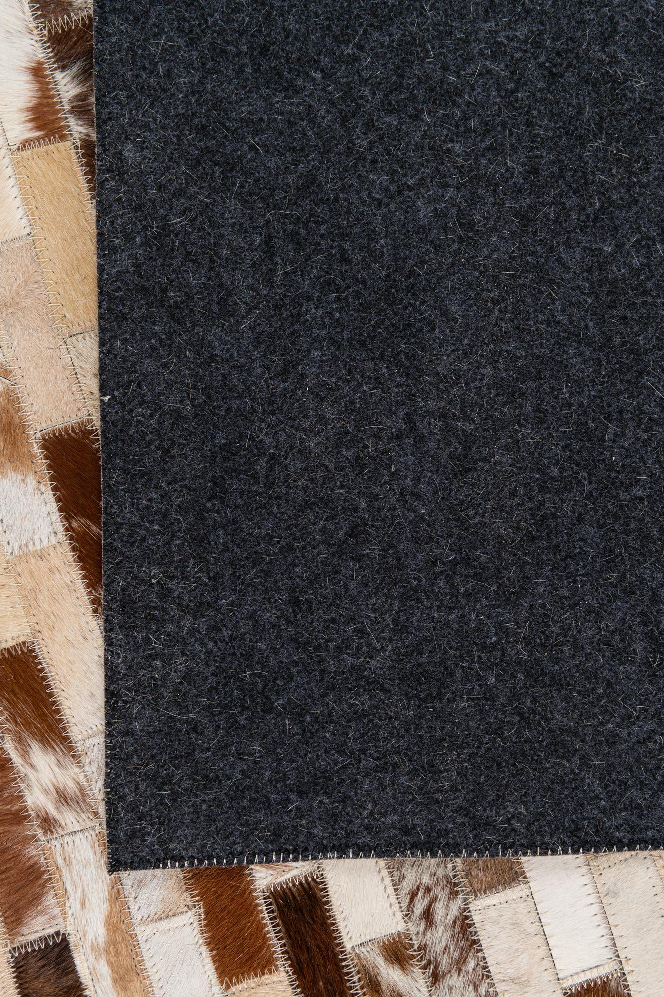 5' x 8' Cowhide Leather Rug