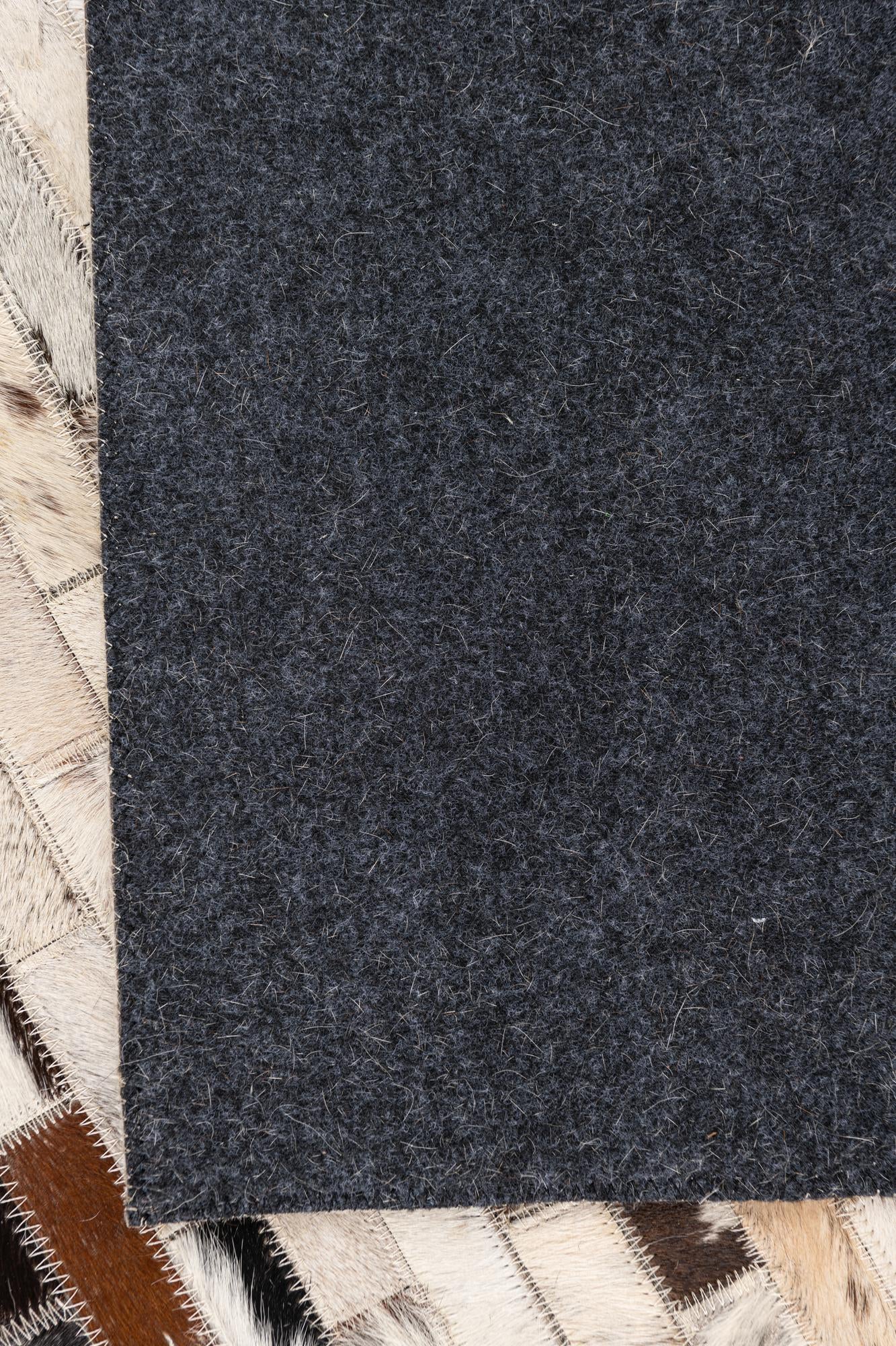 5' x 8' Cowhide Leather Rug