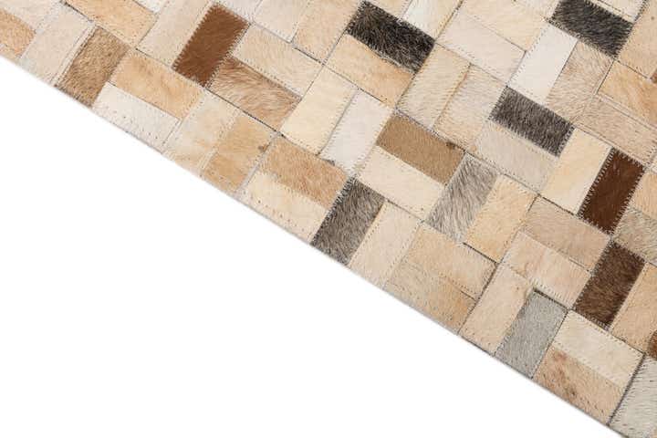 5' x 8' Cowhide Leather Rug