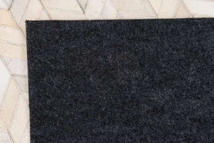 5' 3 x 7' 5 Cowhide Leather Rug