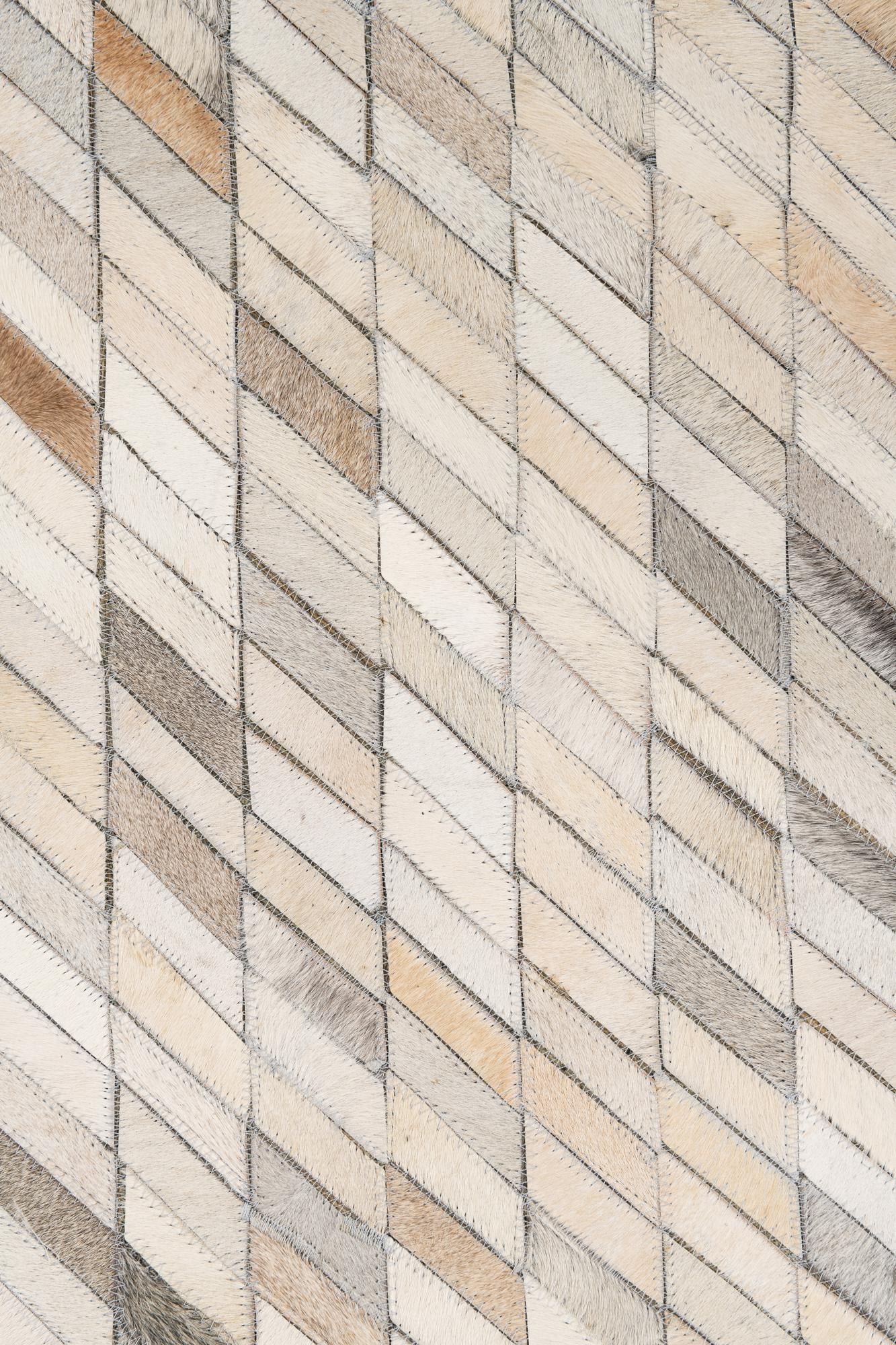 5' x 8' Cowhide Leather Rug