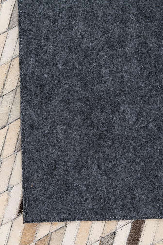5' x 8' Cowhide Leather Rug