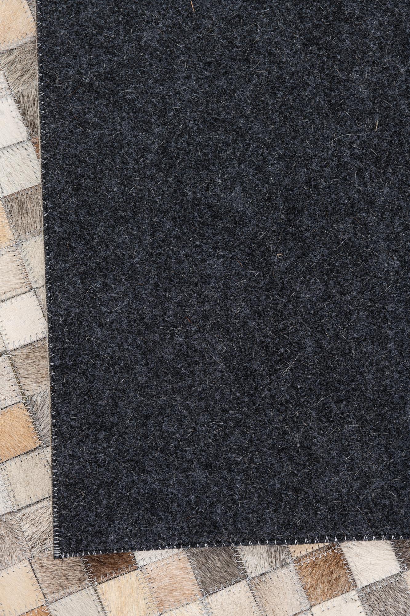5' x 8' Cowhide Leather Rug