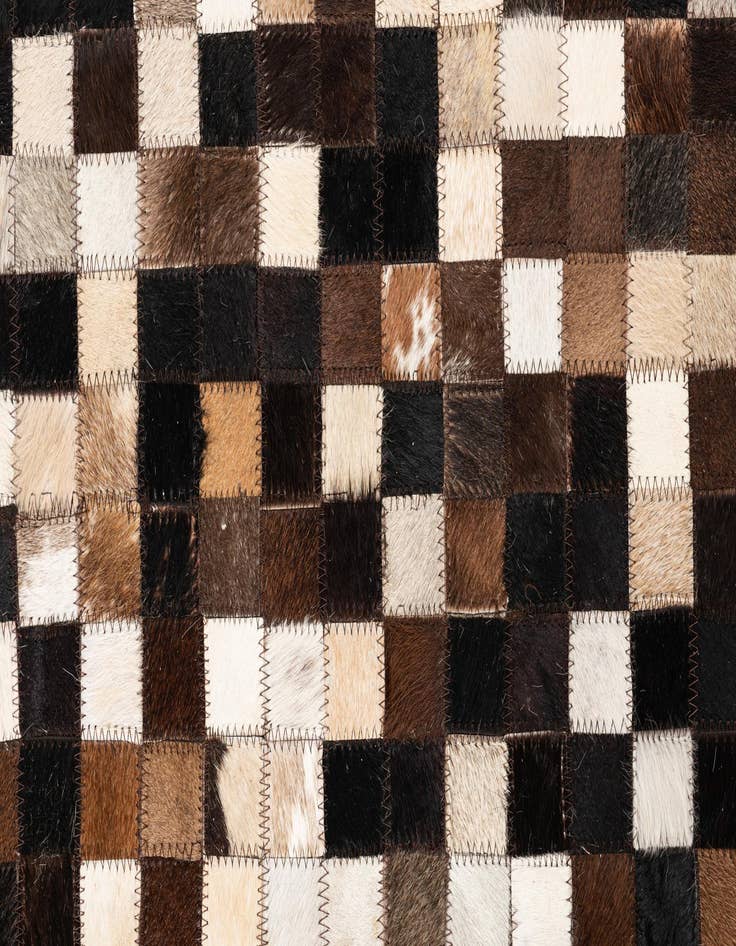 Detail image of 4' 9 x 8' Cowhide Leather Rug
