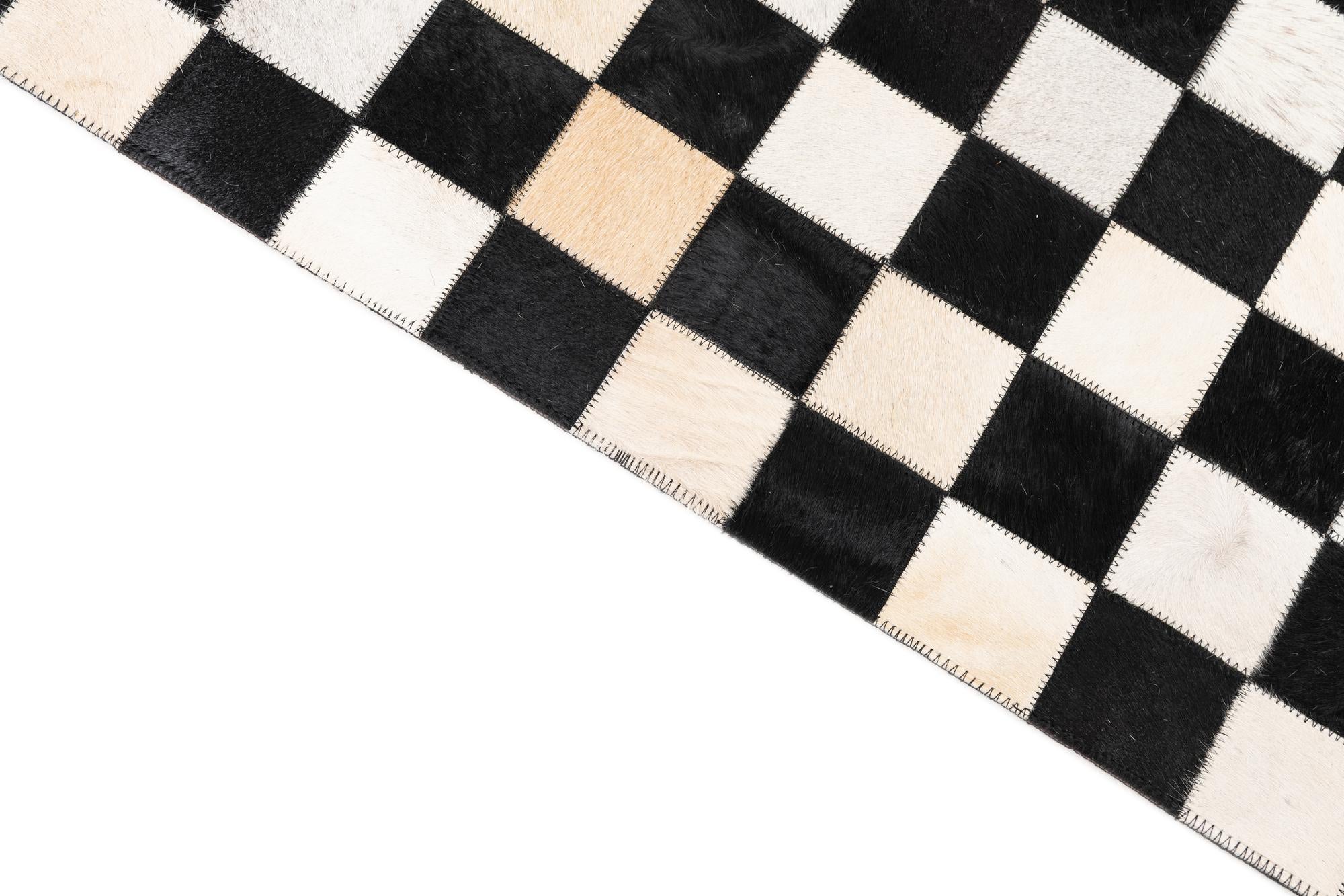 5' x 8' Cowhide Leather Rug