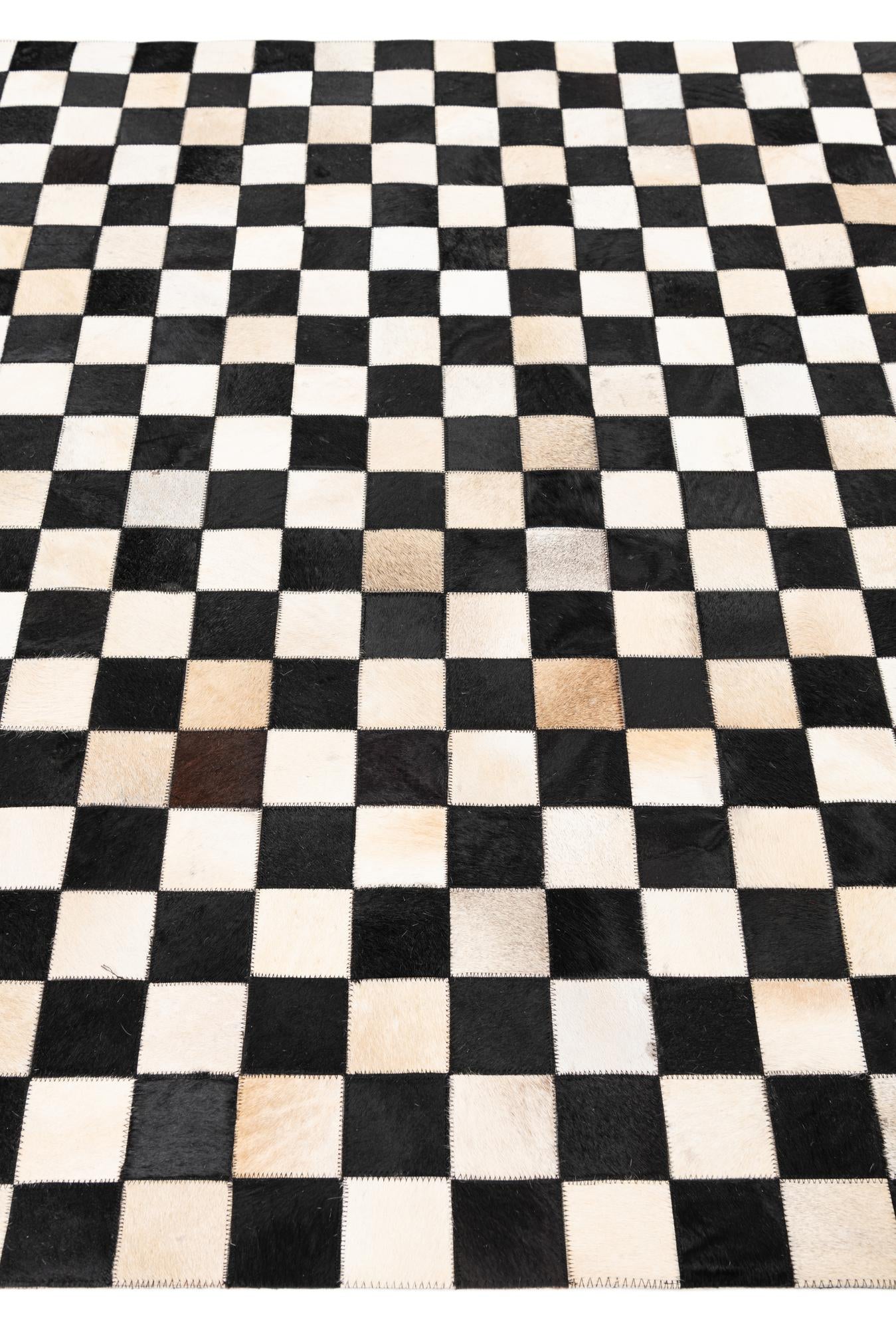 5' x 8' Cowhide Leather Rug