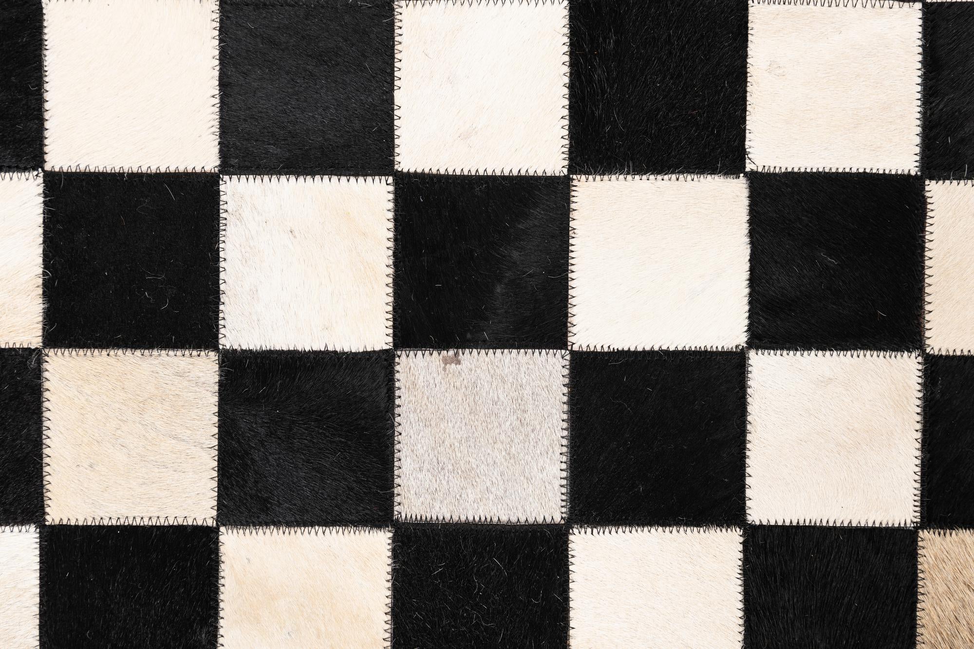 5' x 8' Cowhide Leather Rug