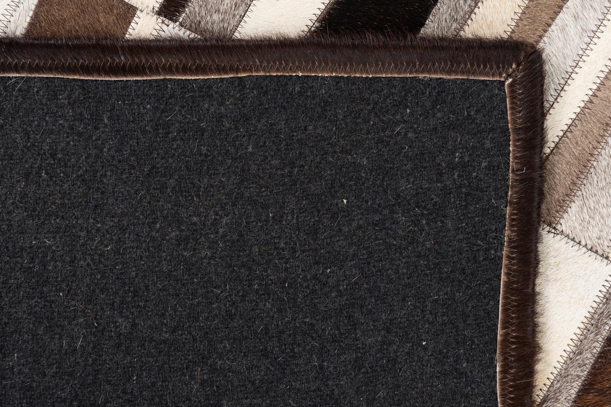 4' x 6' Cowhide Leather Rug
