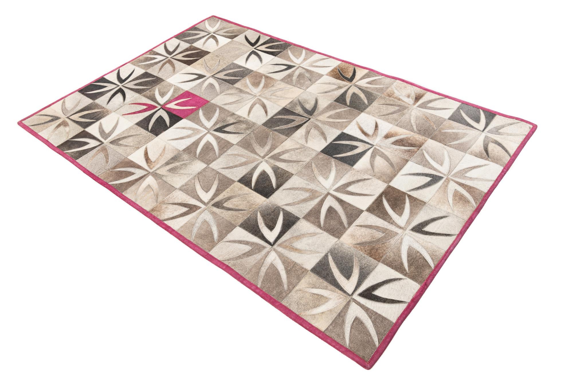 4' x 5' 10 Cowhide Leather Rug