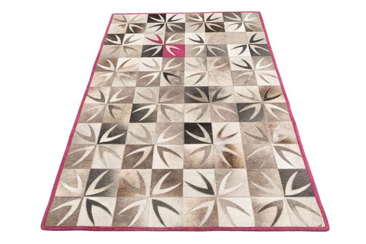 4' x 5' 10 Cowhide Leather Rug