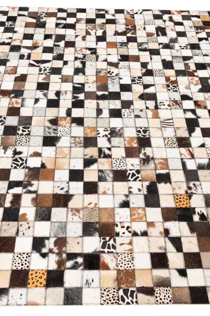 5' 1 x 8' Cowhide Leather Rug