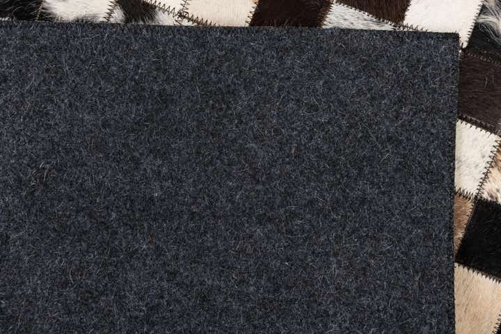 5' 1 x 8' Cowhide Leather Rug