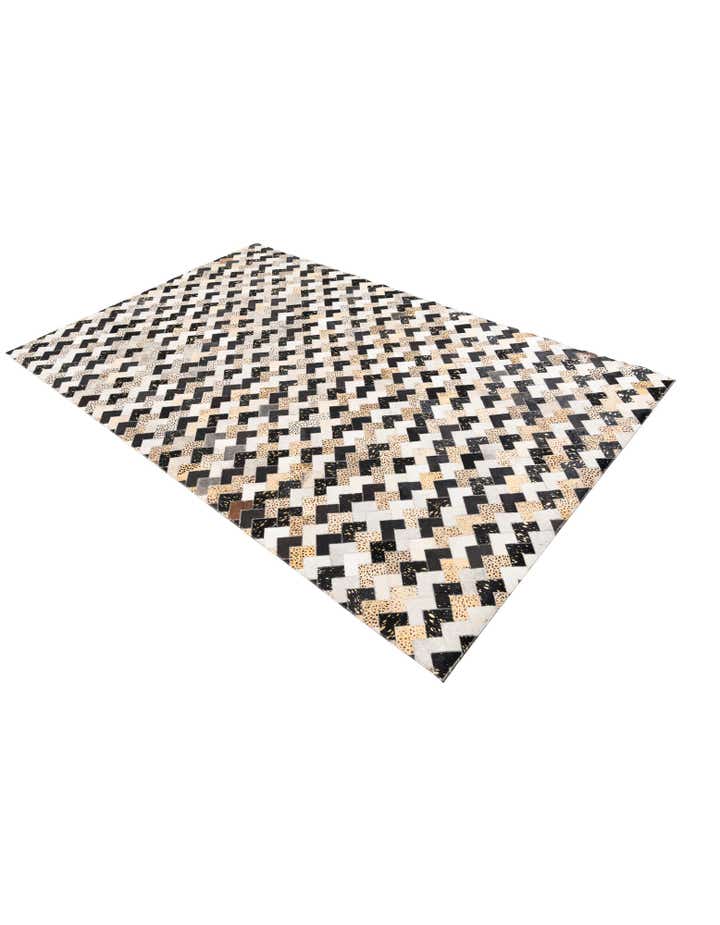 5' x 7' 10 Cowhide Leather Rug