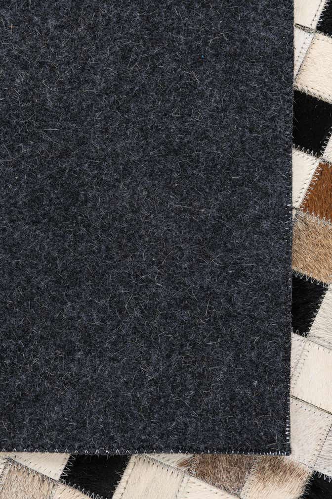 5' x 7' 10 Cowhide Leather Rug