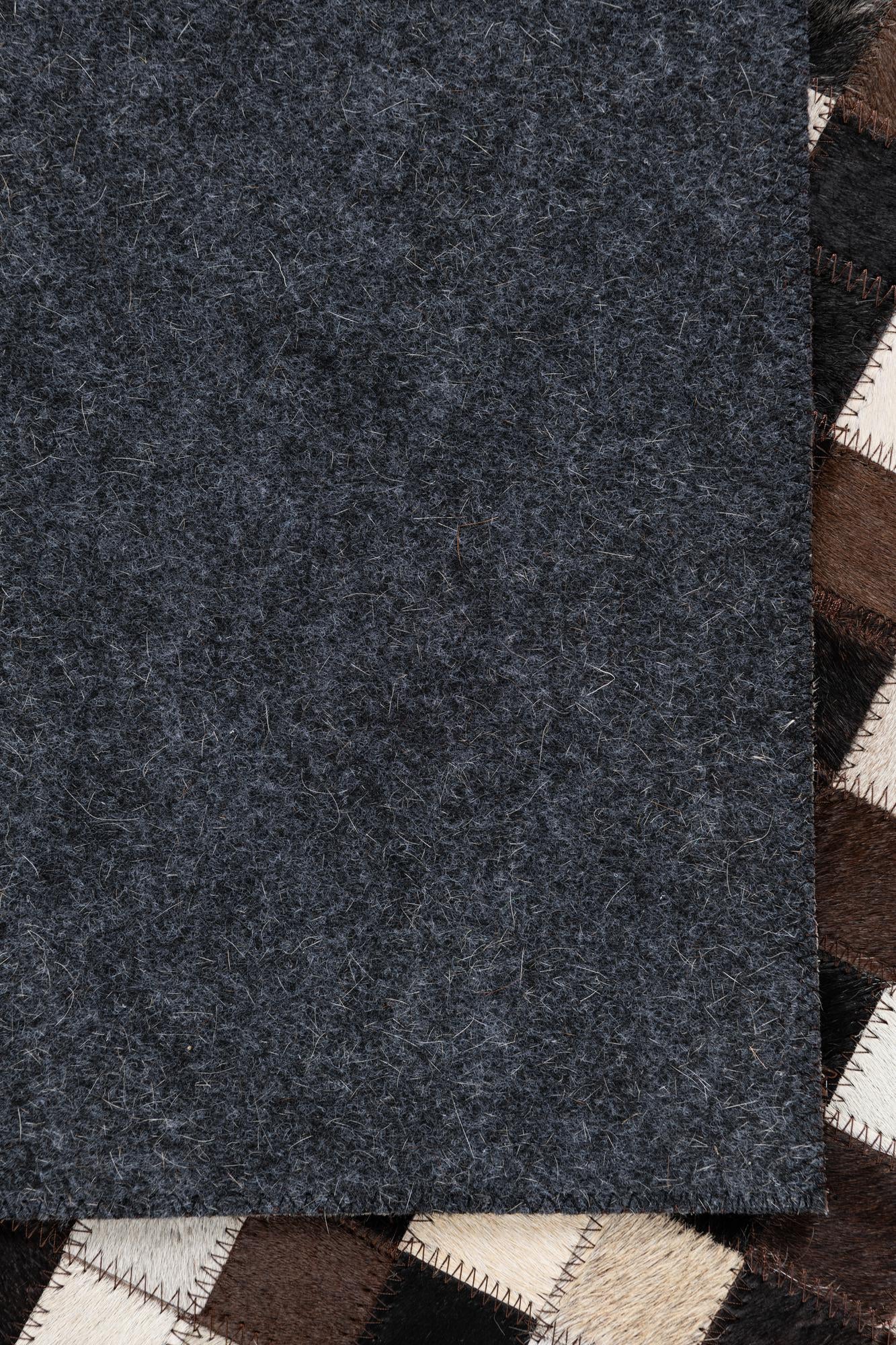 5' 1 x 8' Cowhide Leather Rug