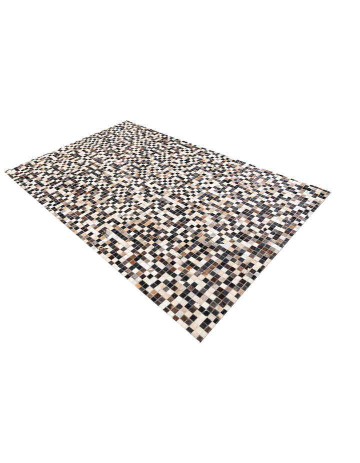 5' 1 x 8' Cowhide Leather Rug
